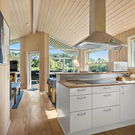 Feriehus Stunning In With Kitchen