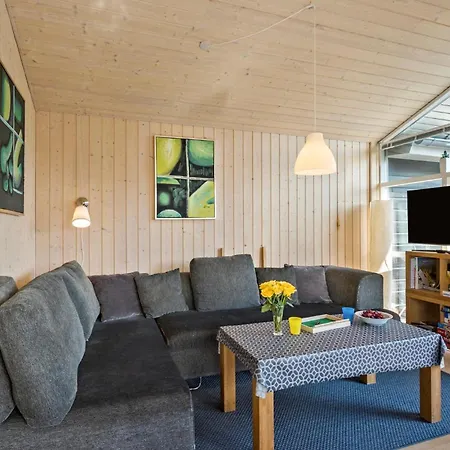 Stunning In With Kitchen 度假居 Tranekær