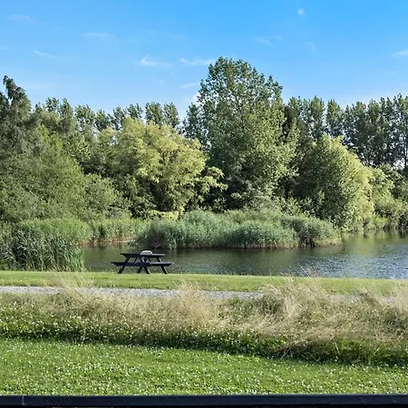 Stunning In With Kitchen * Транекер